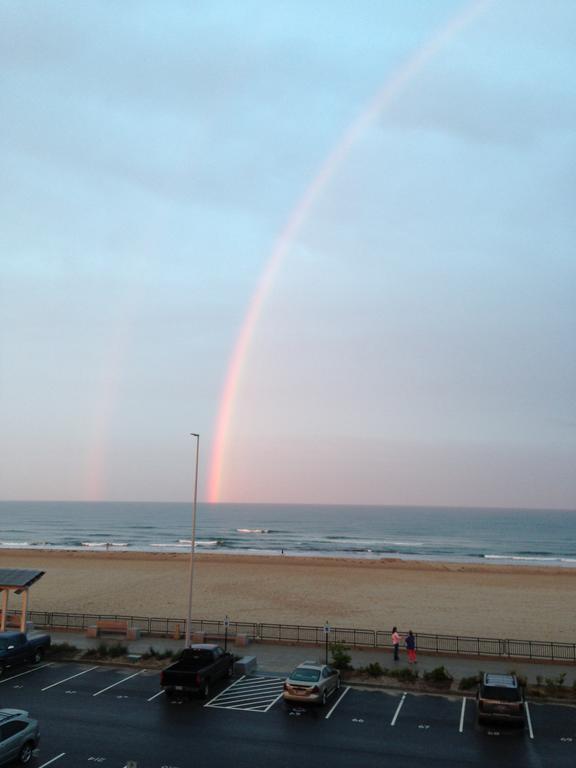 Ocean Front Condo In The Heart Of Hampton Beach Exterior photo